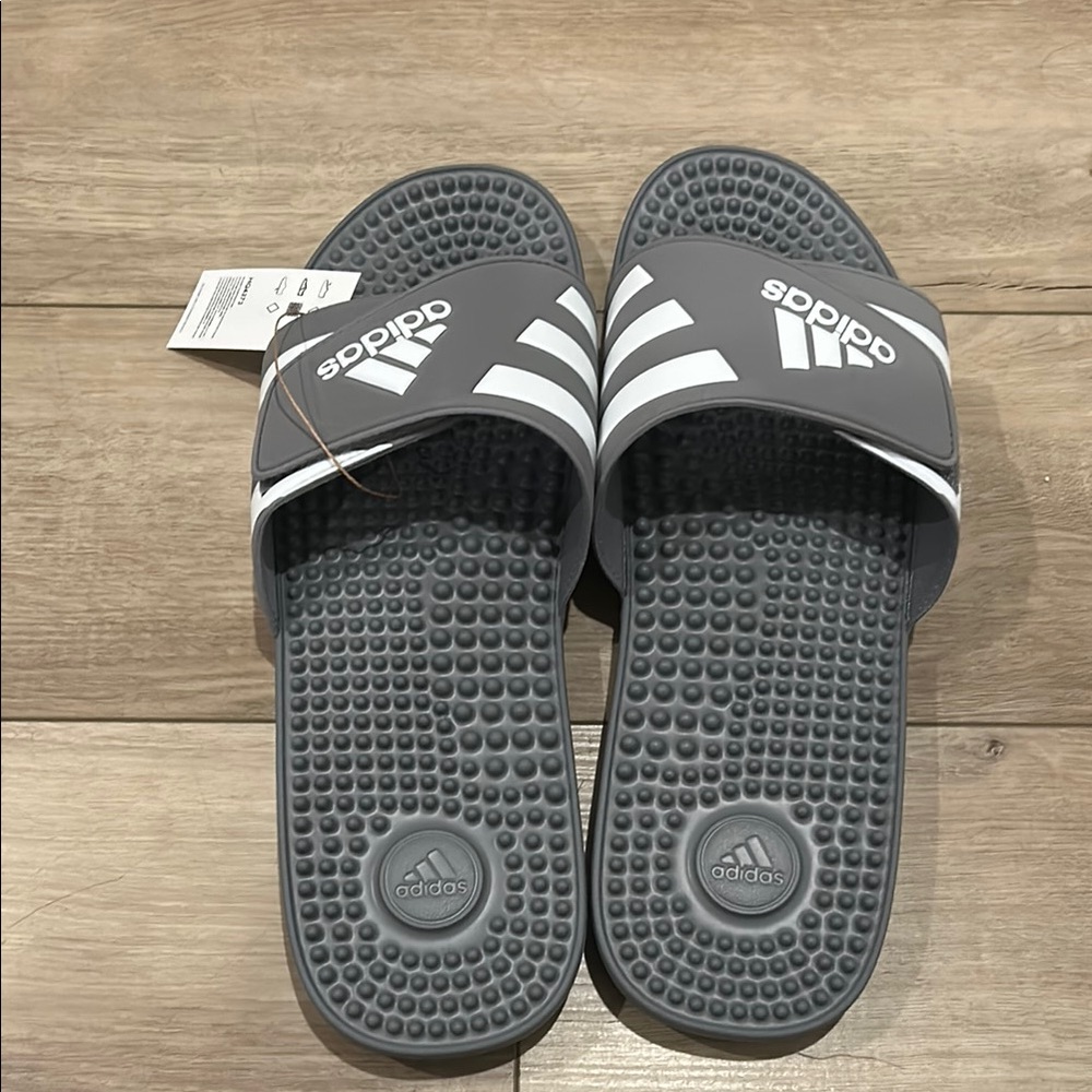 NWT Adidas Unisex Adissage Slides Sandals